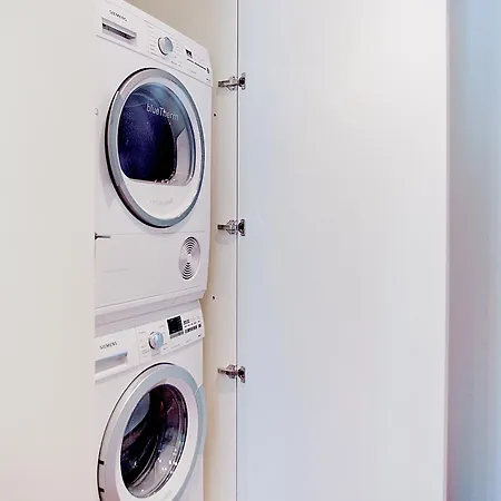 بريميوم من ليفينغ داونتاون * زيورخ