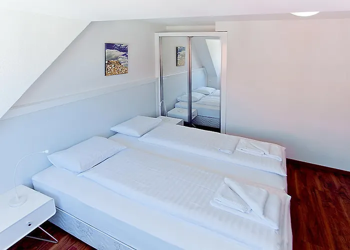 Premium By Livingdowntown