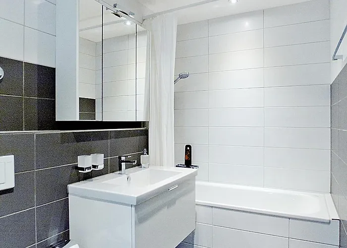 Apartment Premium By Livingdowntown