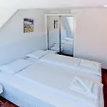 Premium By Livingdowntown