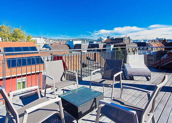 Premium By Livingdowntown Apartman